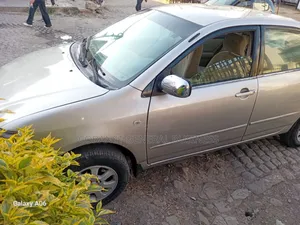 Toyota Corolla 2004 Gold