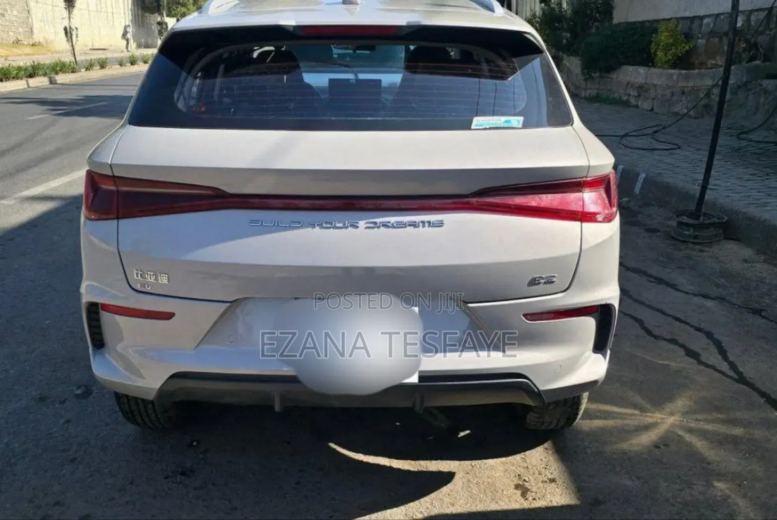 BYD E2 43 kWh 94 hp FWD 2024 Silver