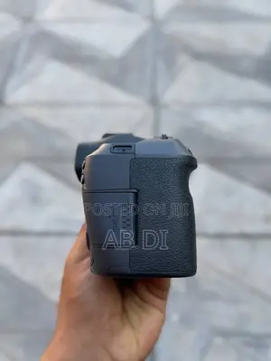 Canon R Only Body Brand New