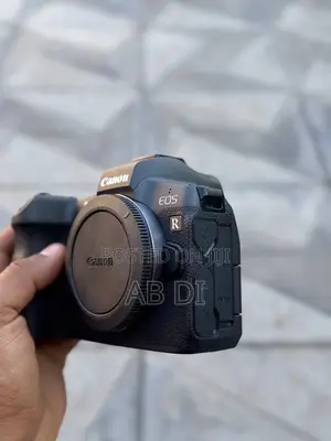 Canon R Only Body Brand New