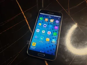 Samsung Galaxy S5 Plus 16 GB Black