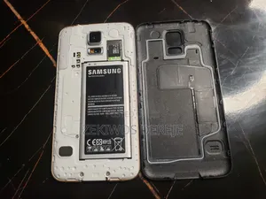 Samsung Galaxy S5 Plus 16 GB Black