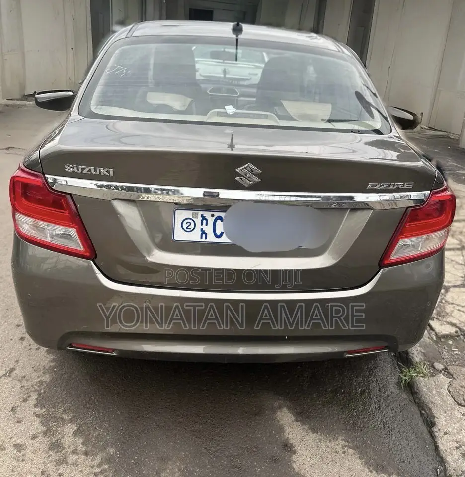 Suzuki Dzire 2023 Gray