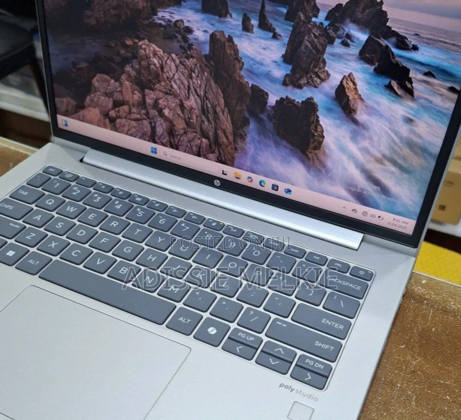 New Laptop HP ProBook 440 16GB Intel Core Ultra 5 SSD 512GB