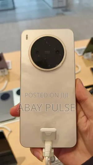 Photo - New Honor 100 Pro 512 GB