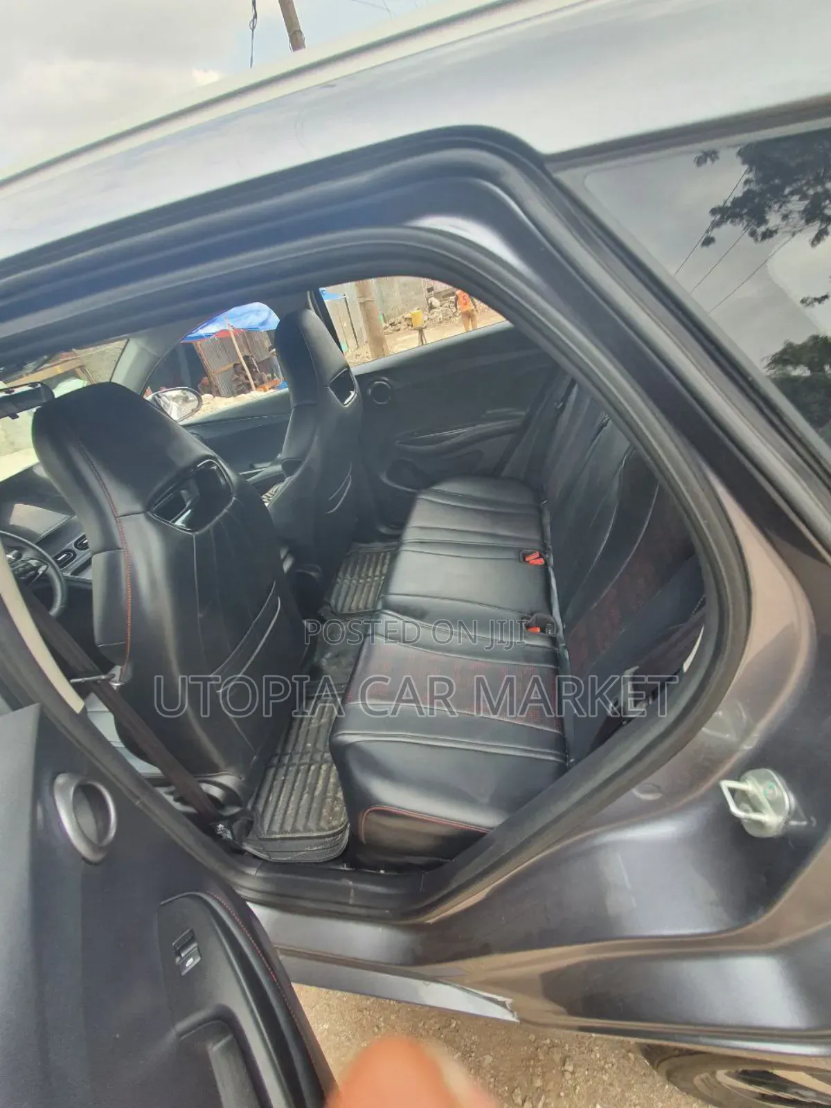 BYD E2 43 kWh 94 hp FWD 2024 Silver