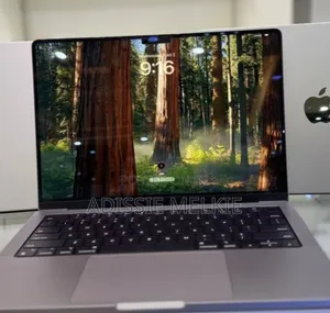 Photo - New Laptop Apple MacBook Pro 2021 M1 16GB Apple M1 Pro SSD 512GB