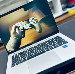 New Laptop HP EliteBook 840 G10 16GB Intel Core I7 SSD 1T