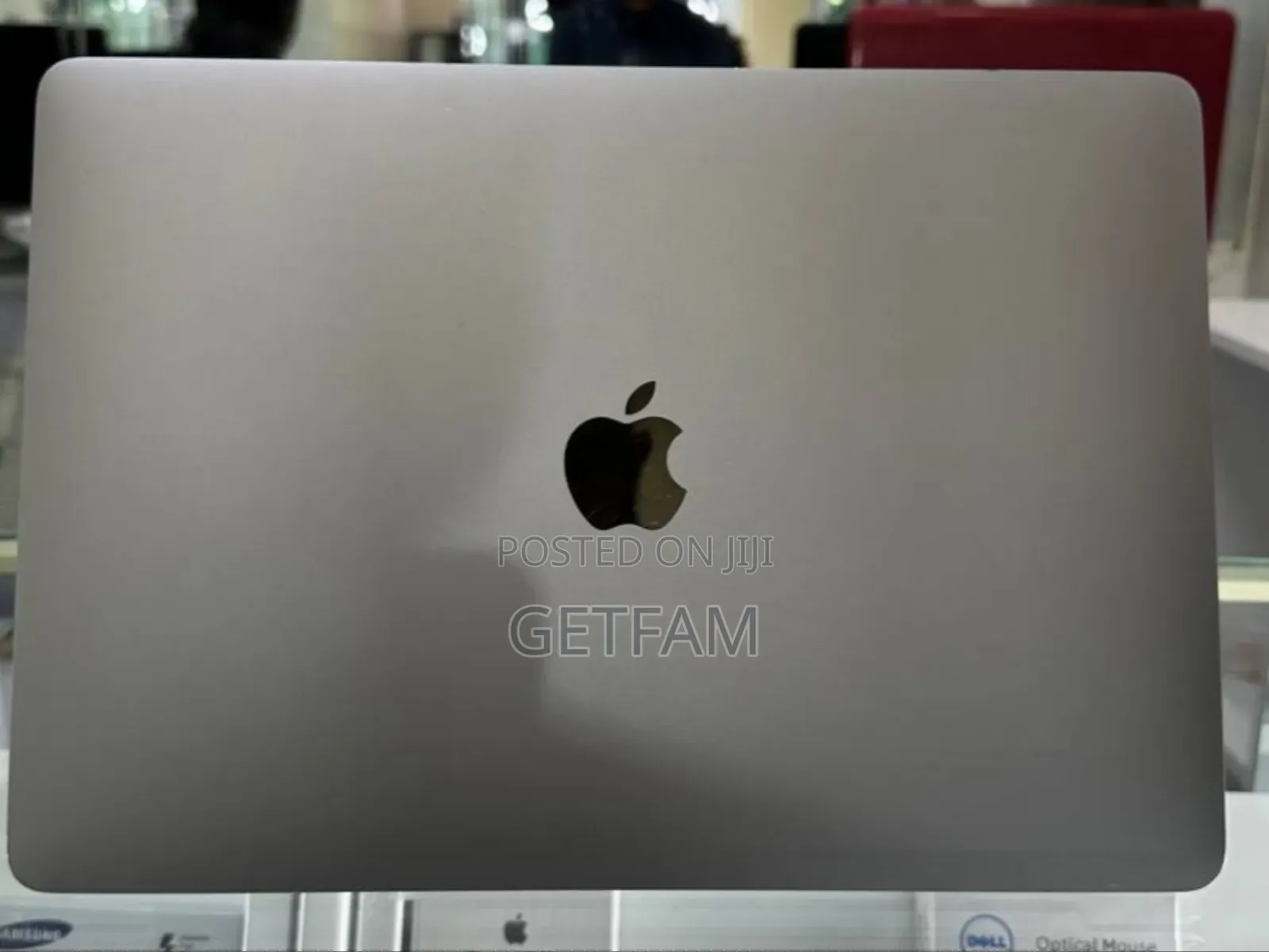 New Laptop Apple MacBook Pro 2017 8GB Intel SSD 512GB