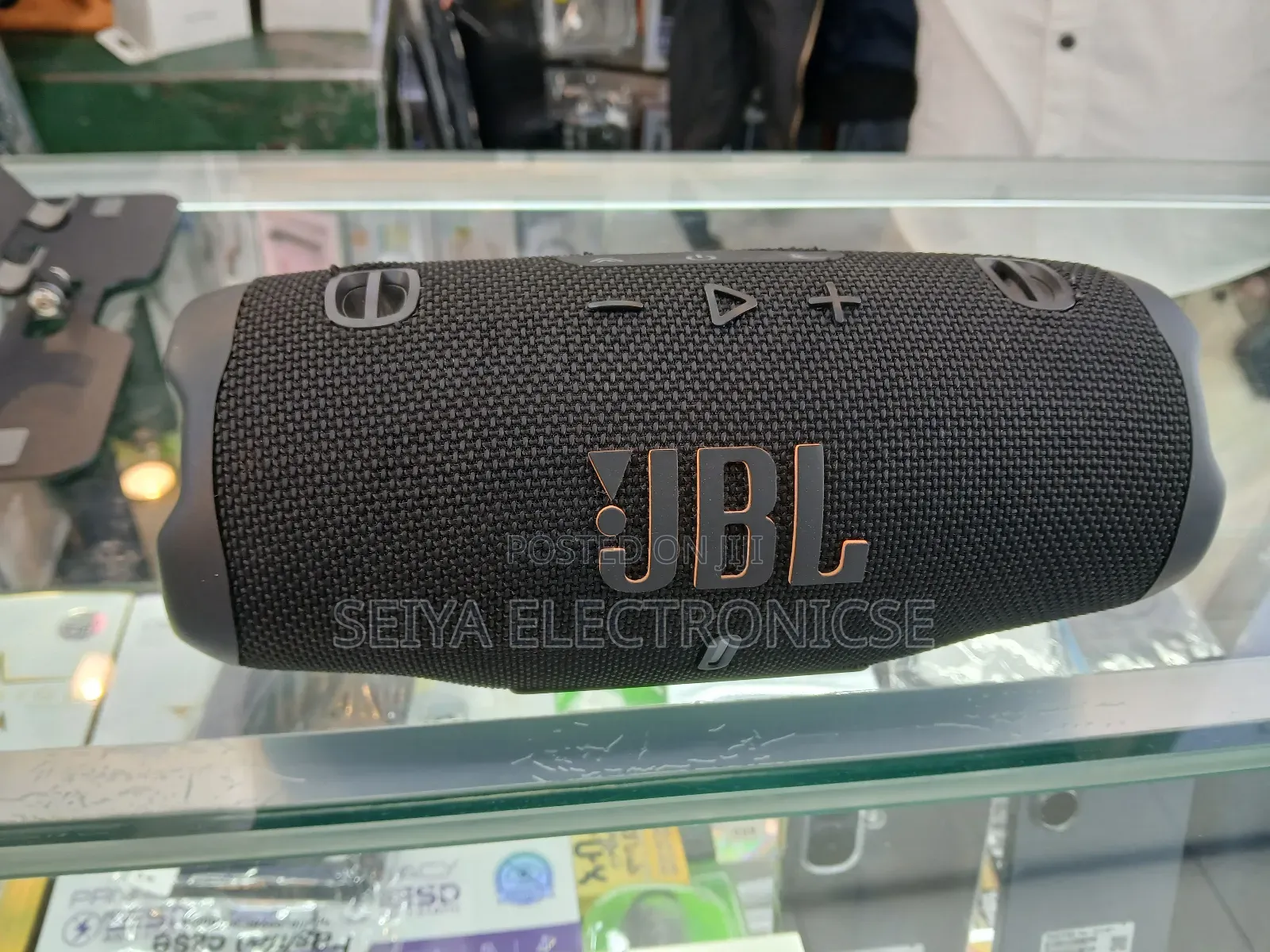 JBL Bluetooth Speaker