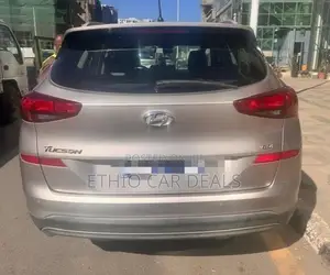 Hyundai Tucson 2019 Gold