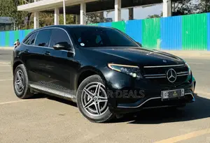 Mercedes-Benz EQC EQC400 4MATIC 2022 Black