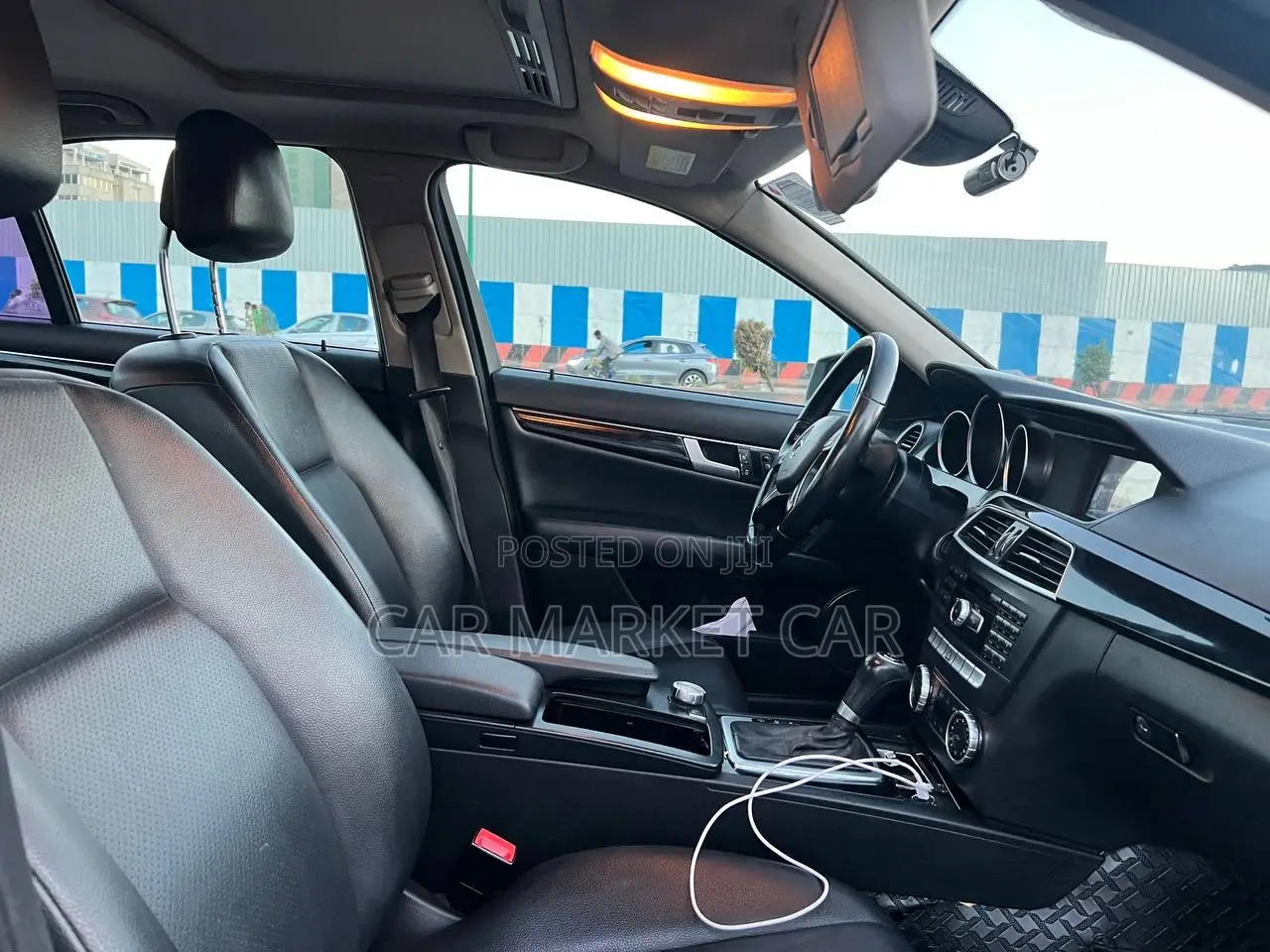 Mercedes-Benz C200 2012 Gray