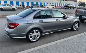 Mercedes-Benz C200 2012 Gray