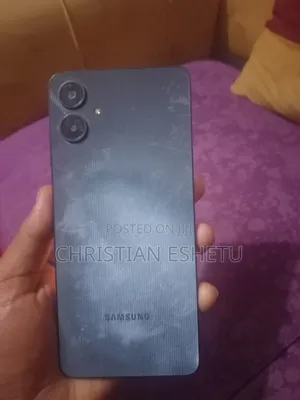 Photo - Samsung Galaxy A06 64 GB Blue