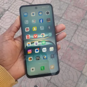 Photo - New Tecno Spark 40 128 GB Gray