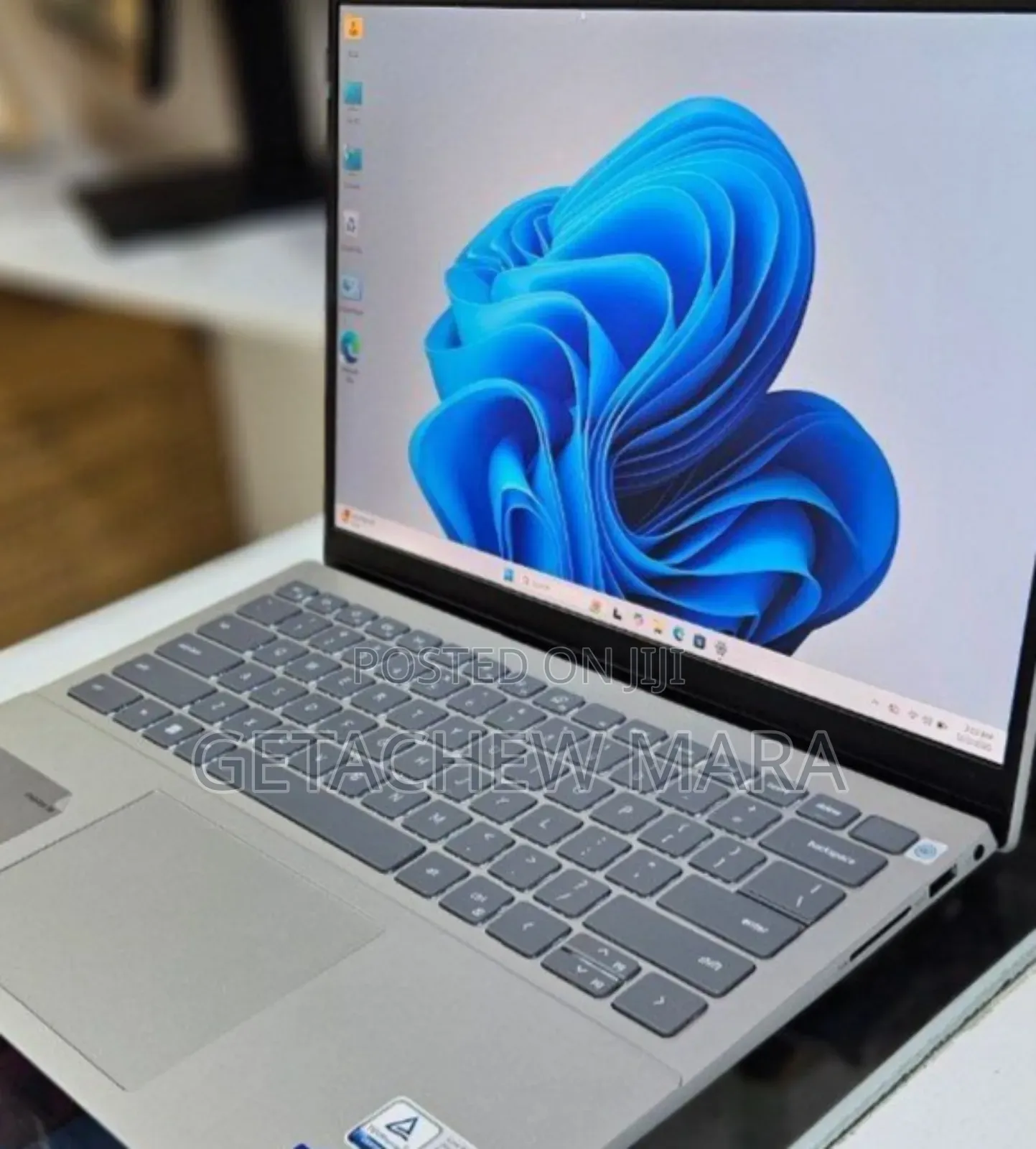 New Laptop Dell Inspiron 15 16GB Intel Core I7 SSD 512GB