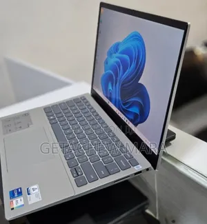 New Laptop Dell Inspiron 15 16GB Intel Core I7 SSD 512GB