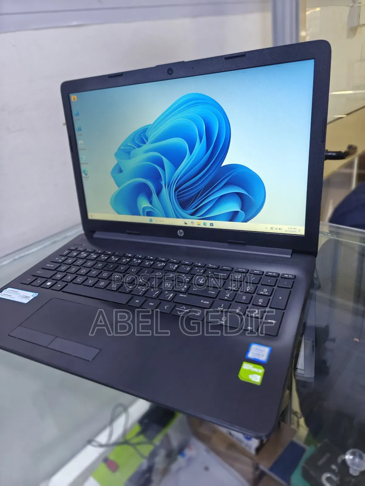 New Laptop HP Stream Notebook 8GB Intel Core I5 HDD 1T