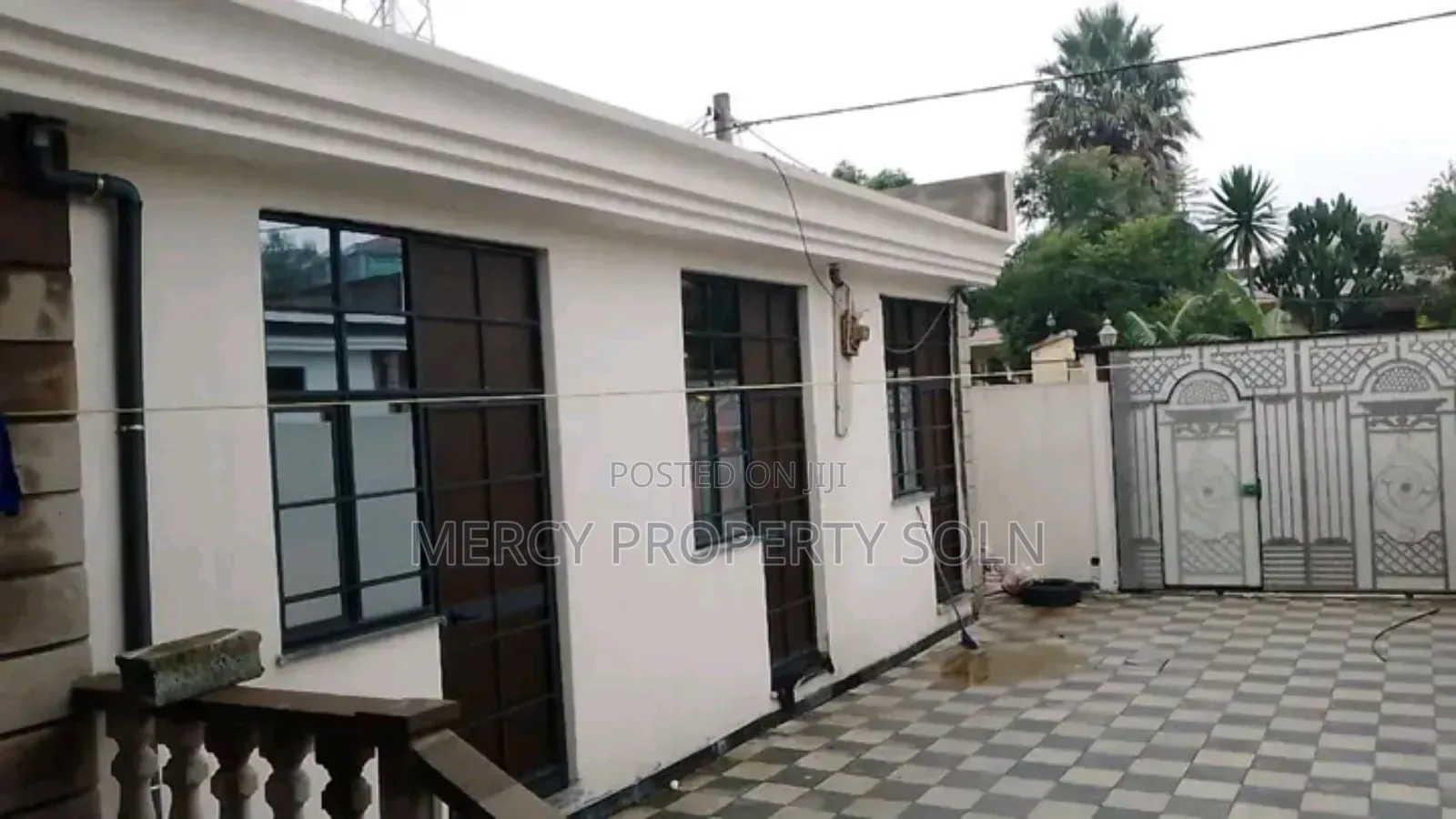 Furnished 5bdrm House in Yeka for sale