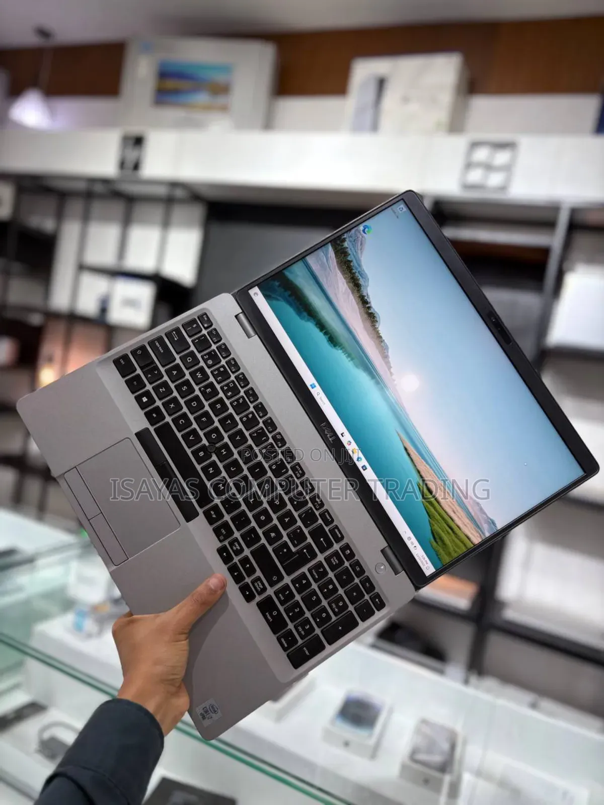 New Laptop Dell G15 5511 16GB Intel Core I7 SSD 512GB