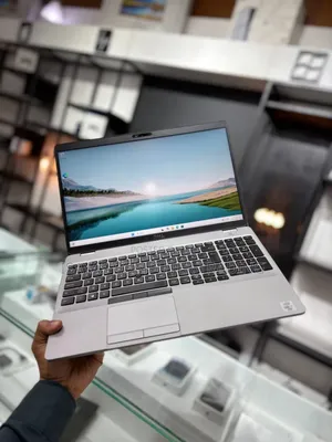 New Laptop Dell G15 5511 16GB Intel Core I7 SSD 512GB