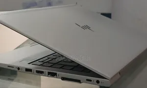 New Laptop HP EliteBook 840 G5 8GB Intel Core I5 SSD 256GB