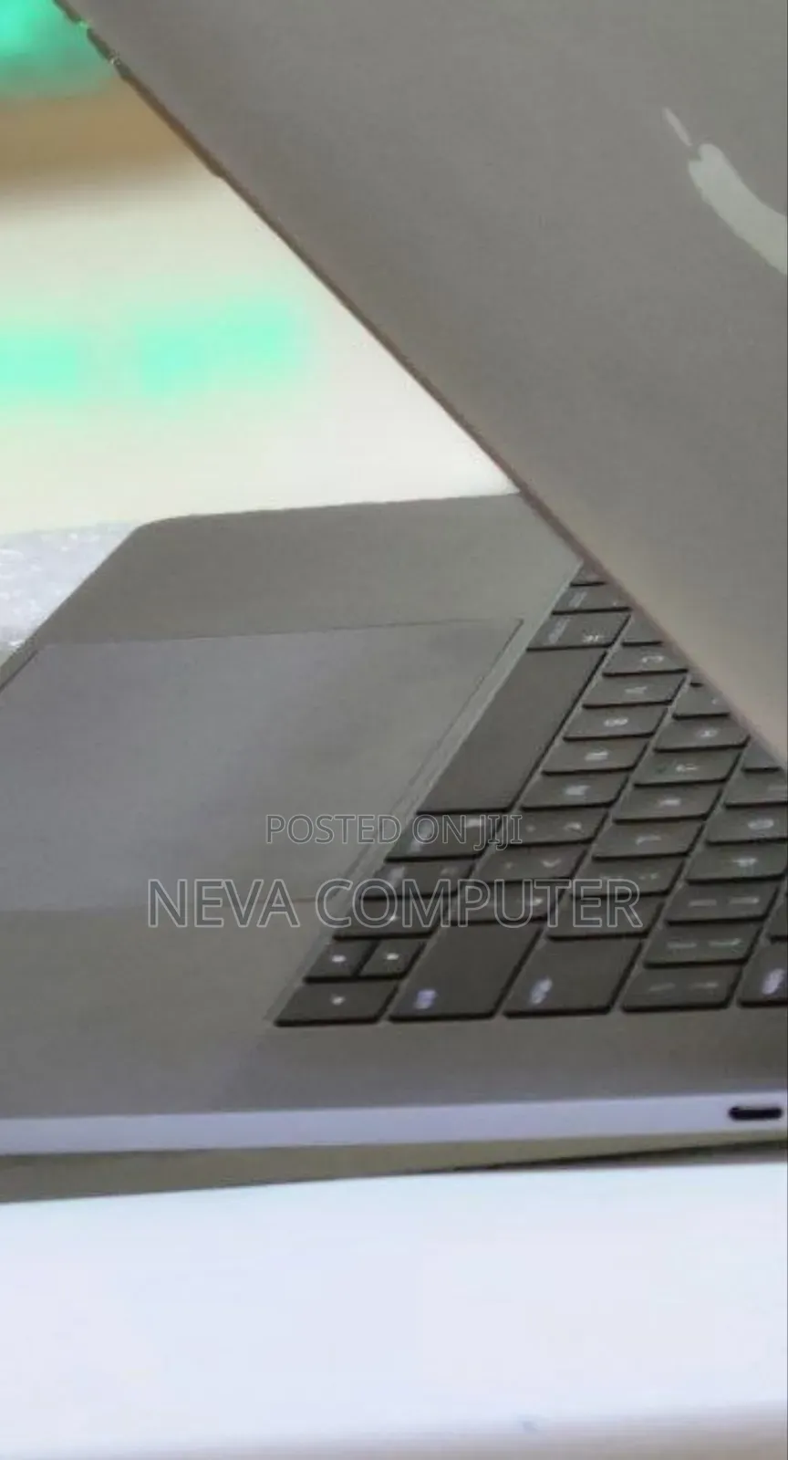 New Laptop Apple MacBook Pro 2019 16GB Intel Core I7 SSD 512GB