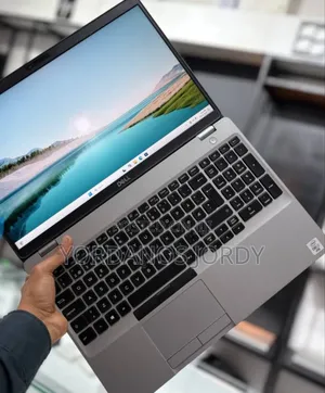 New Laptop Dell Latitude 5510 16GB Intel Core I7 SSD 512GB