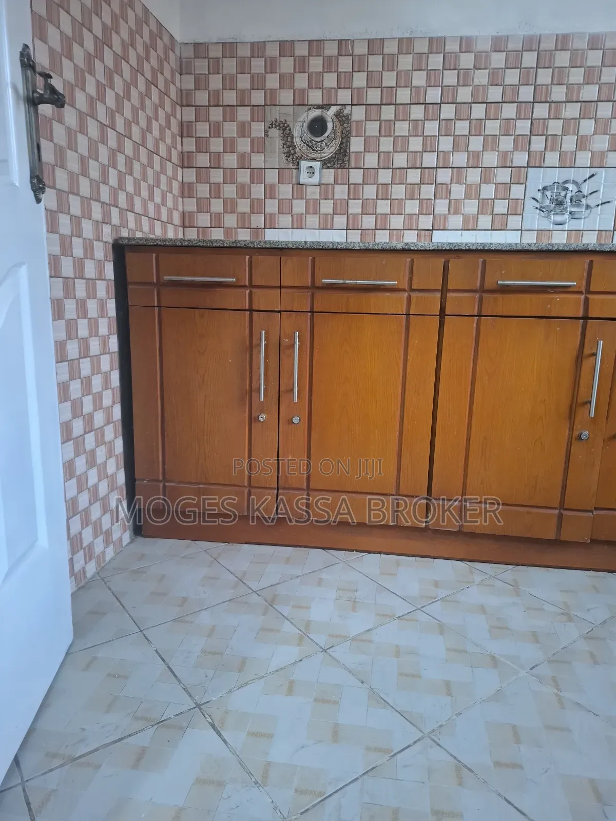 1bdrm Condo in አያት መብራት ኃይል ነባሩ, Yeka for sale