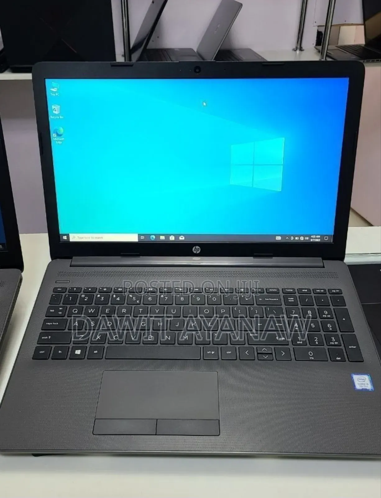 New Laptop HP Stream Notebook 8GB Intel Core I5 HDD 1T