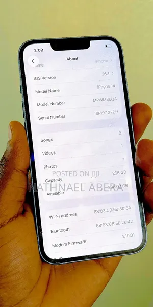 Photo - New Apple iPhone 14 256 GB Purple