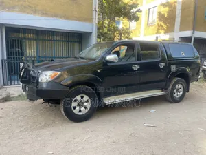 Toyota Hilux 2009 Black