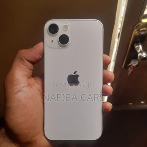 Apple iPhone 13 128 GB White