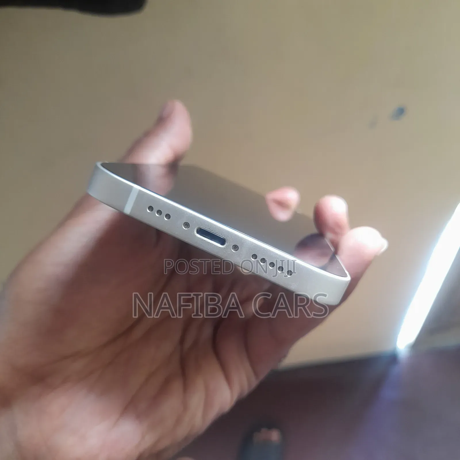 Apple iPhone 13 128 GB White