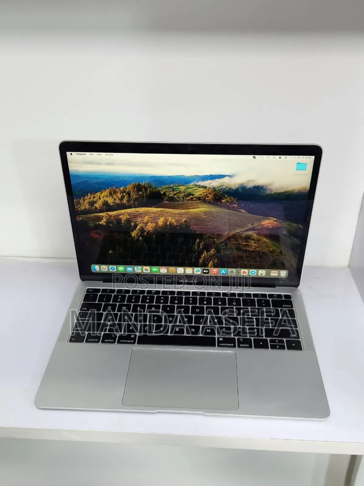 New Laptop Apple MacBook Air 2019 8GB Intel Core I5 SSD 256GB