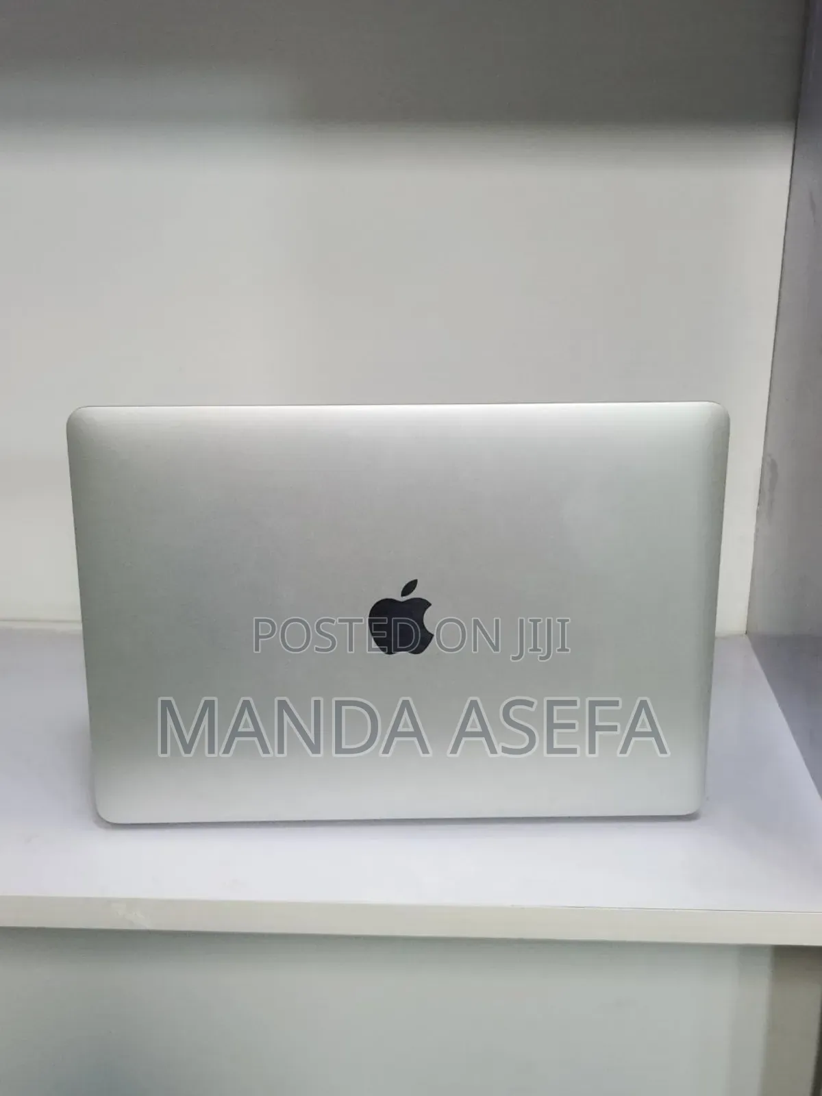 New Laptop Apple MacBook Air 2019 8GB Intel Core I5 SSD 256GB