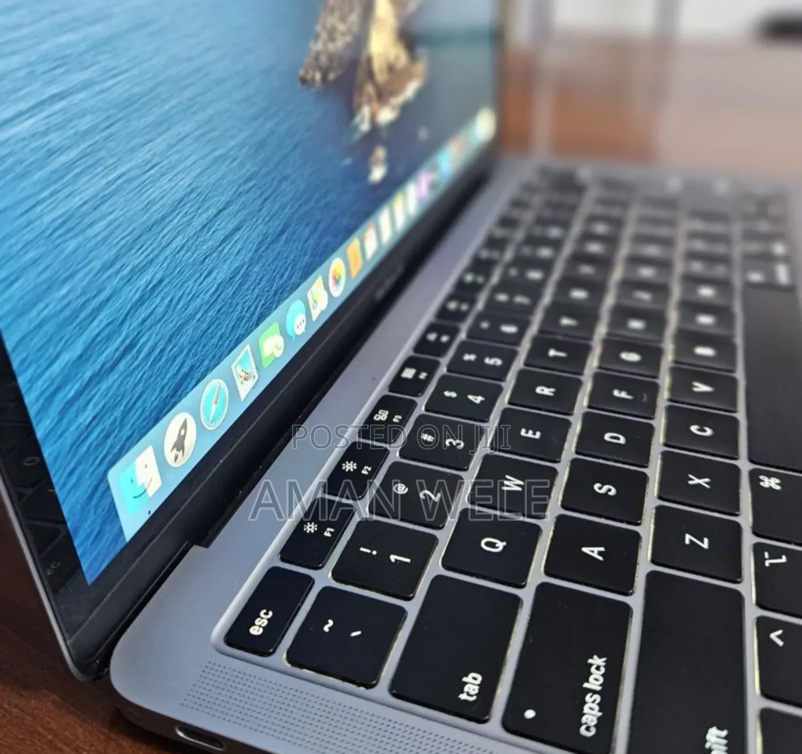 New Laptop Apple MacBook Pro 2019 8GB Intel Core I5 SSD 128GB