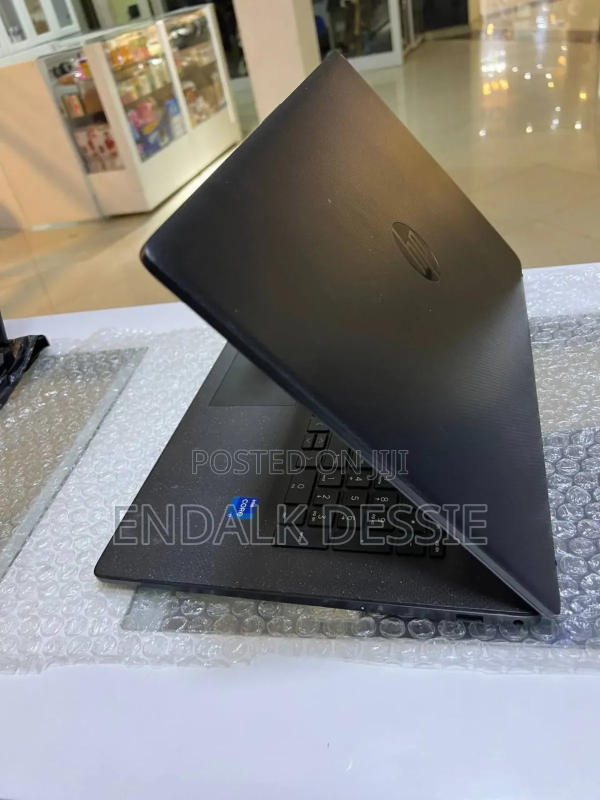 New Laptop HP 16GB Intel Core I7 SSD 512GB