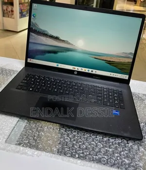 New Laptop HP 16GB Intel Core I7 SSD 512GB