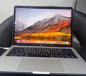 Photo - New Laptop Apple MacBook Pro 2017 8GB Intel Core I5 SSD 128GB