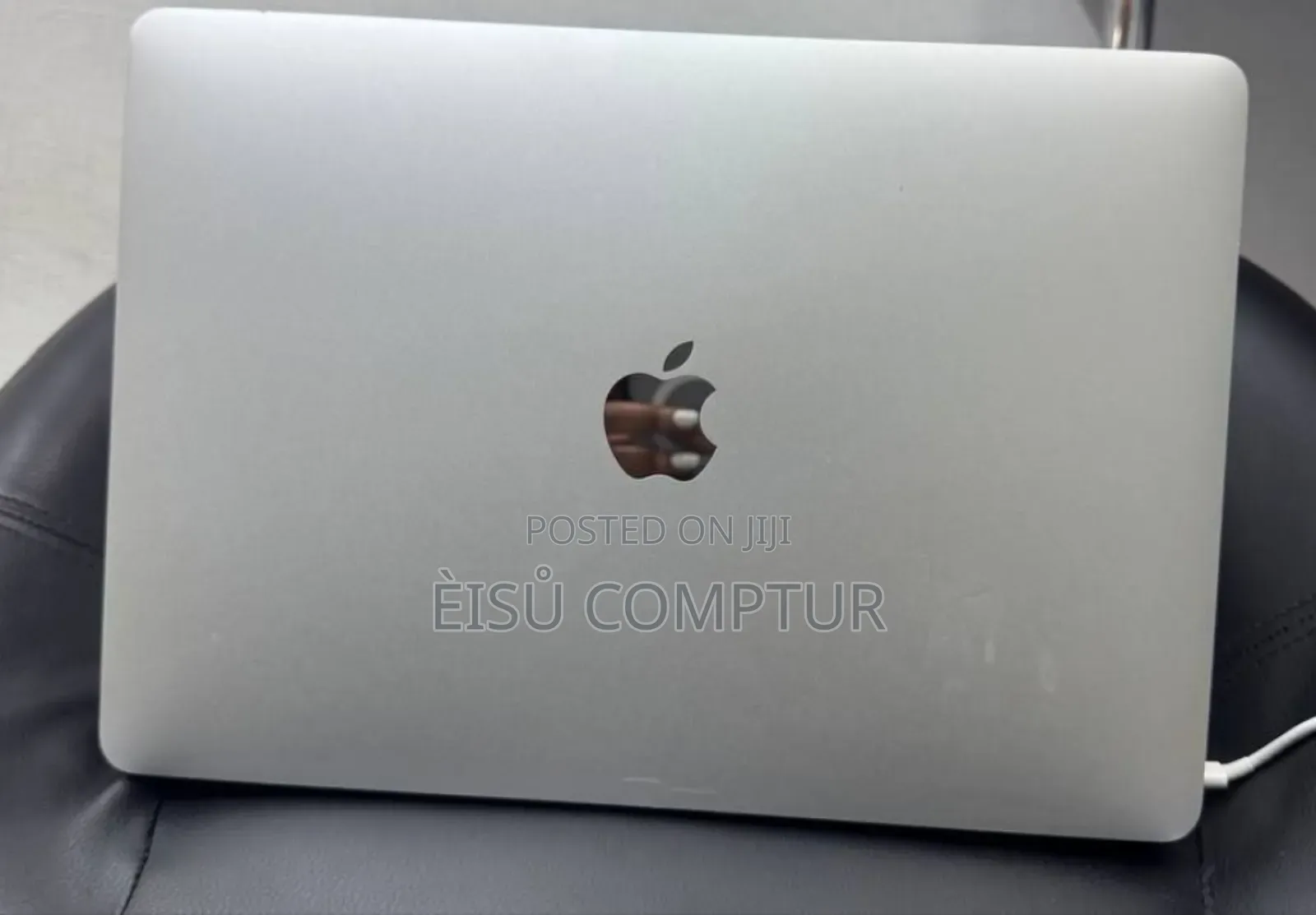 New Laptop Apple MacBook Pro 2017 8GB Intel Core I5 SSD 128GB