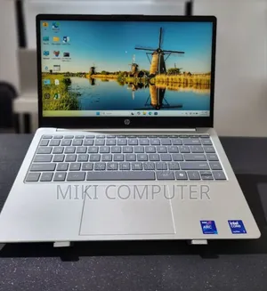 Photo - New Laptop HP Stream Notebook 16GB Intel Core Ultra 7 SSD 1T