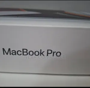 New Laptop Apple MacBook Pro M1 32GB Apple M1 Max SSD 1T