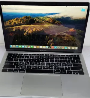 Photo - New Laptop Apple MacBook Air 2019 8GB Intel Core I5 SSD 256GB