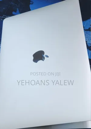 New Laptop Apple MacBook Air 2019 8GB Intel Core I5 SSD 256GB