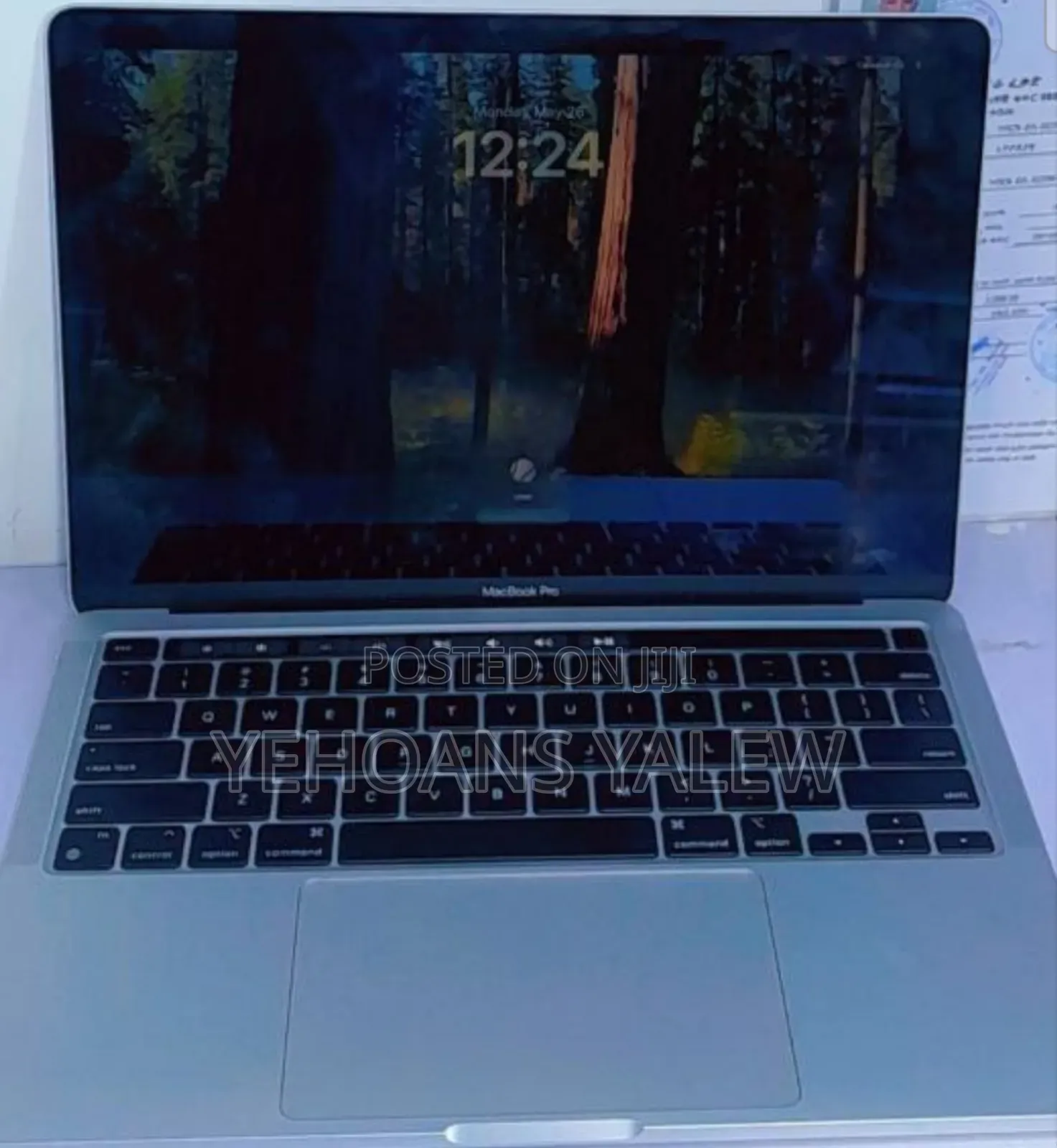 New Laptop Apple MacBook Pro 2022 M2 8GB Apple M2 SSD 256GB