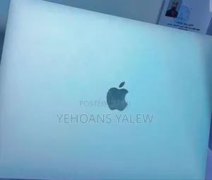 New Laptop Apple MacBook Pro 2022 M2 8GB Apple M2 SSD 256GB