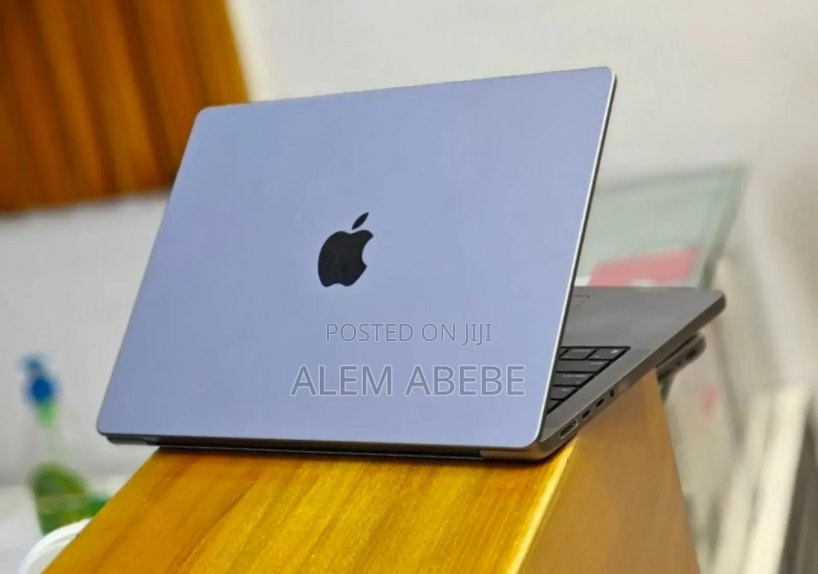 New Laptop Apple MacBook Pro M1 32GB Apple M1 Pro SSD 512GB