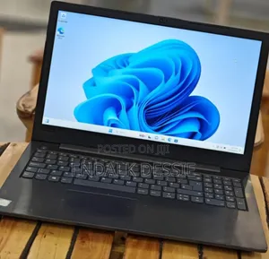 New Laptop Lenovo 4GB Intel Core I3 HDD 1T